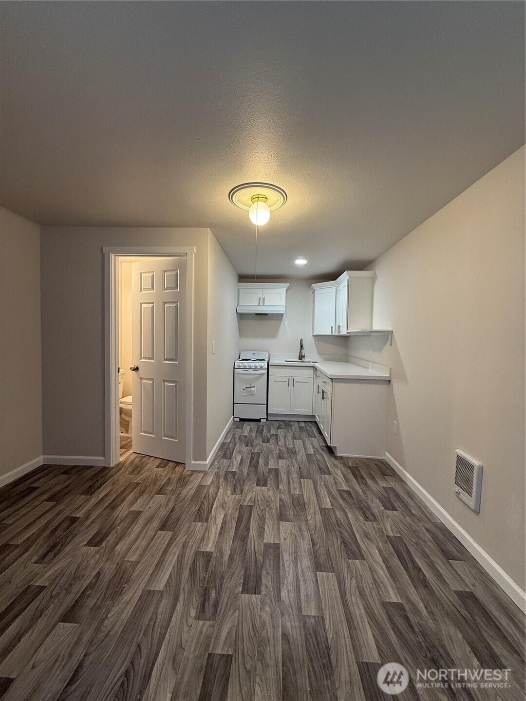 2320 Simpson Avenue Property Photo 17