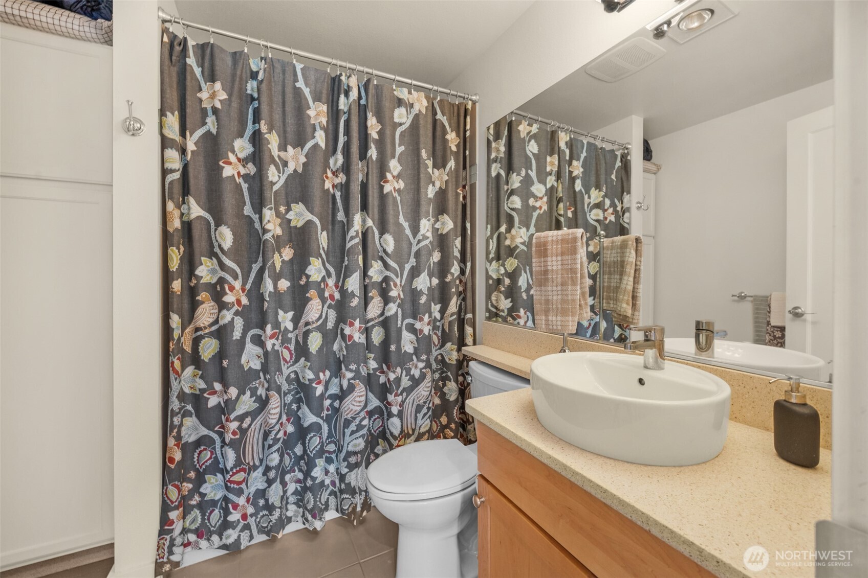 1705 Dock Street 558 Property Photo 15