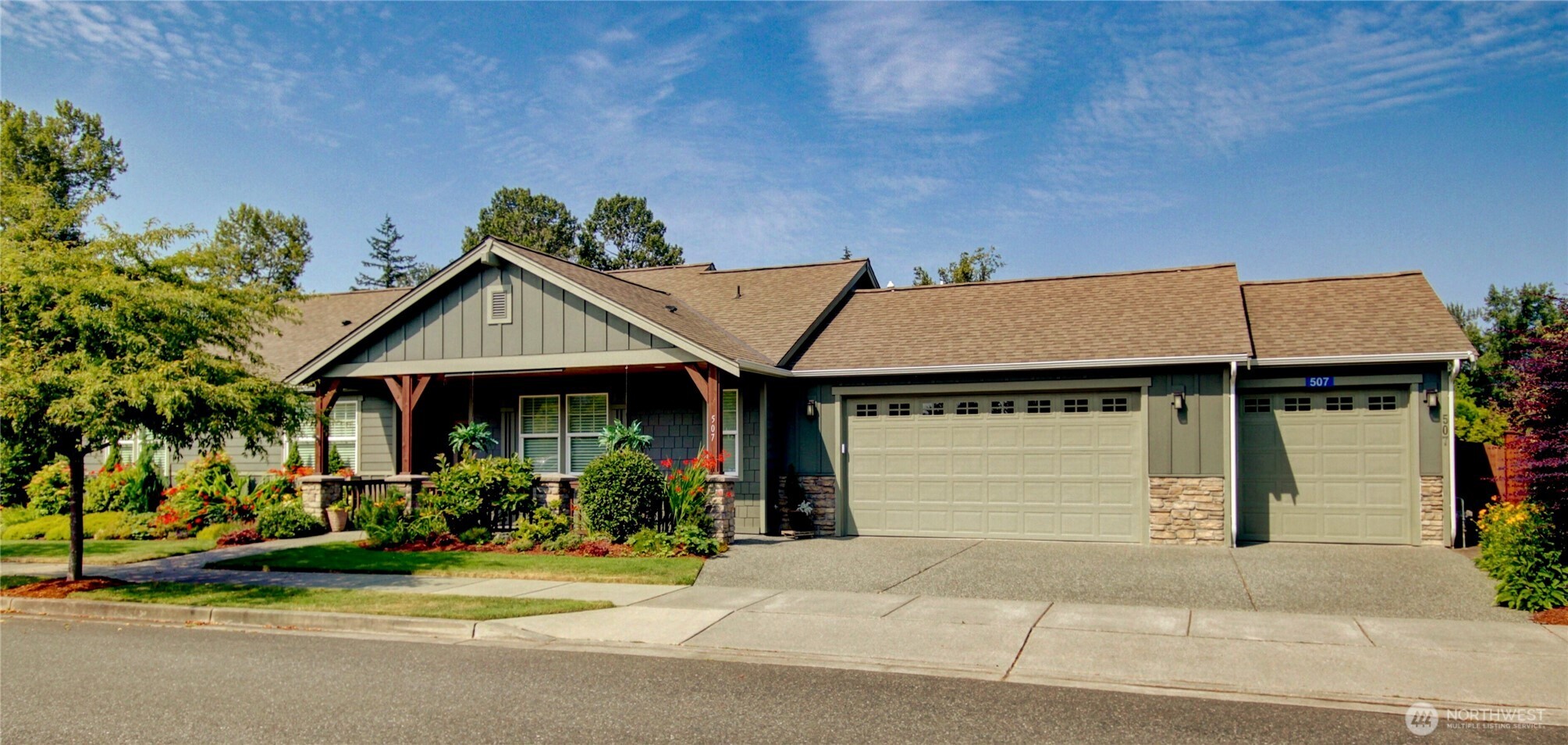 507 Twin Brooks Drive Property Photo 1