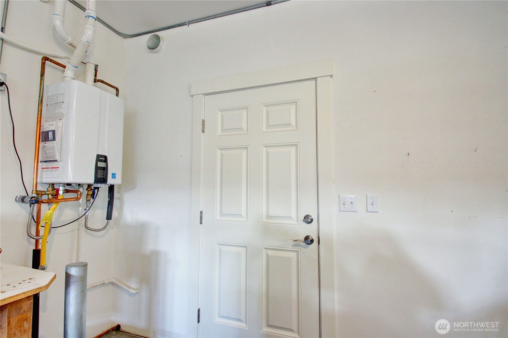 507 Twin Brooks Drive Property Photo 18