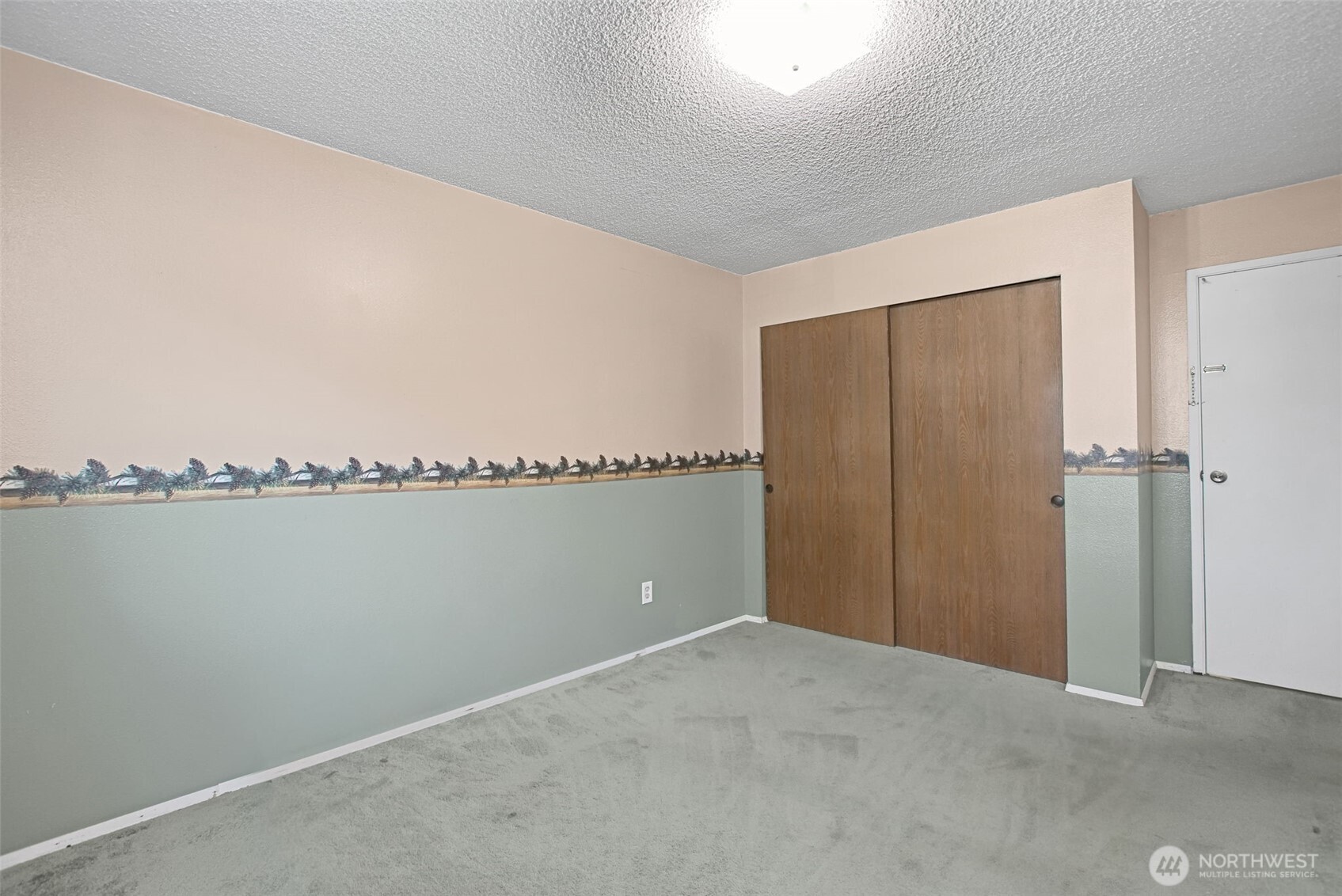 17430 Ambaum Boulevard 37 Property Photo 16