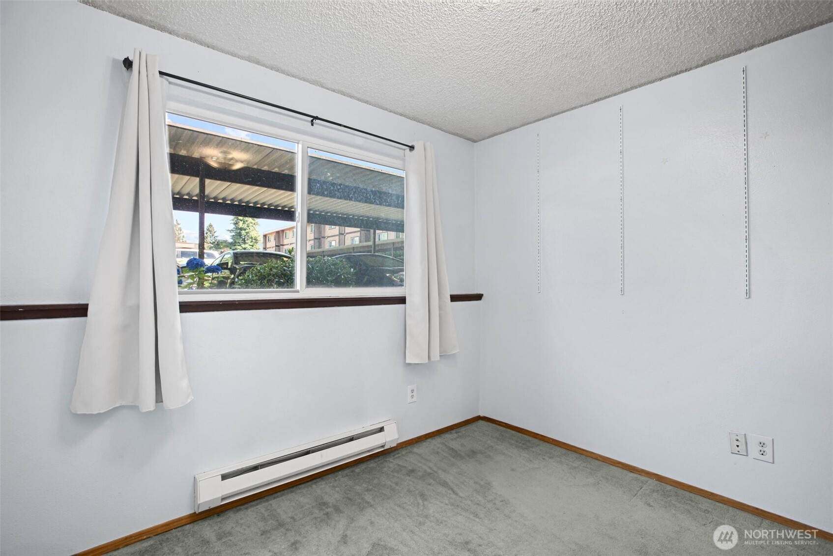 17430 Ambaum Boulevard 37 Property Photo 23