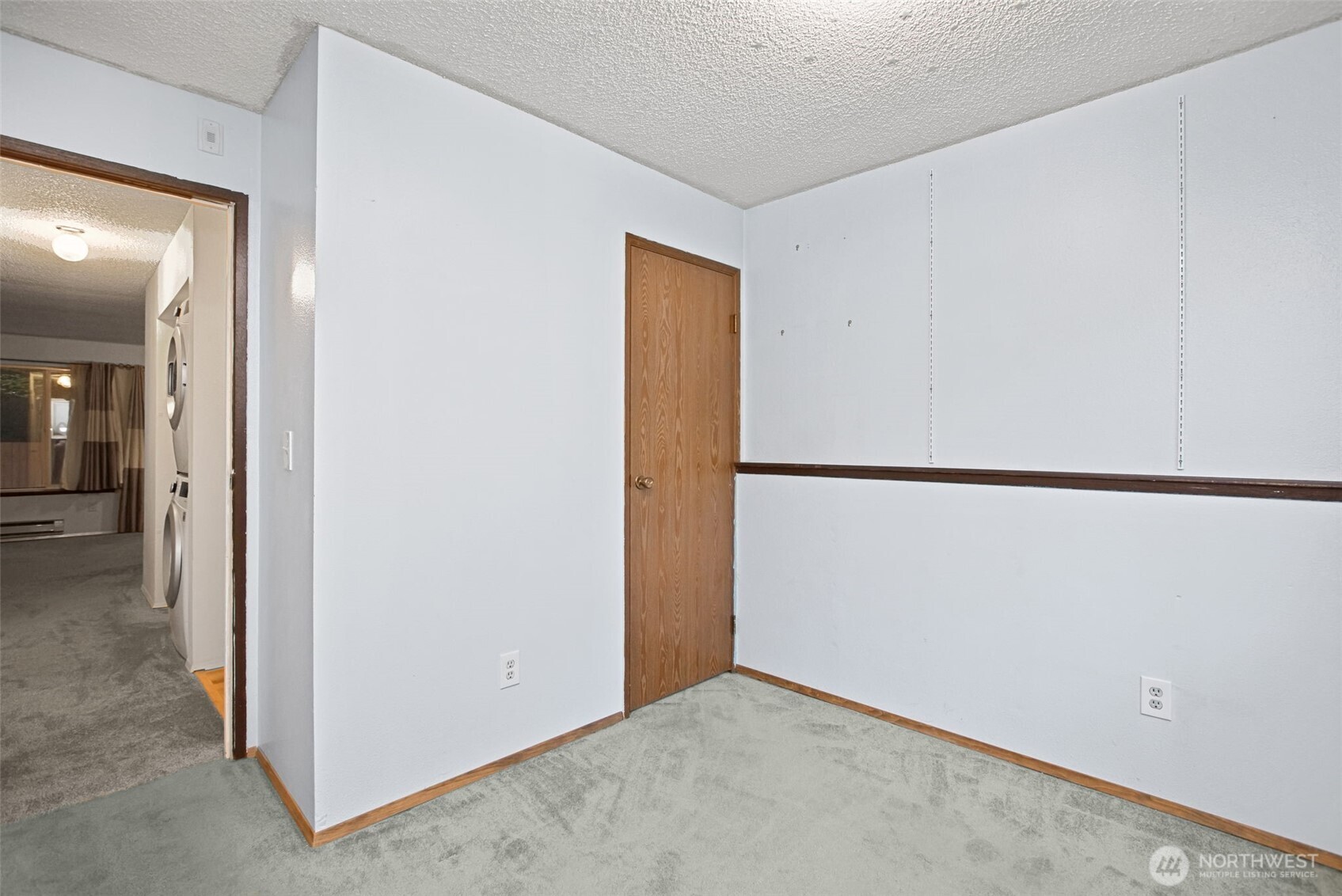 17430 Ambaum Boulevard 37 Property Photo 25