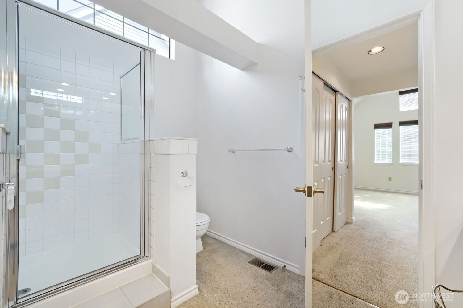 10063 Wallingford Avenue Property Photo 13
