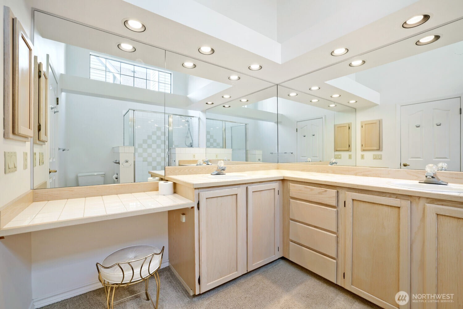 10063 Wallingford Avenue Property Photo 21