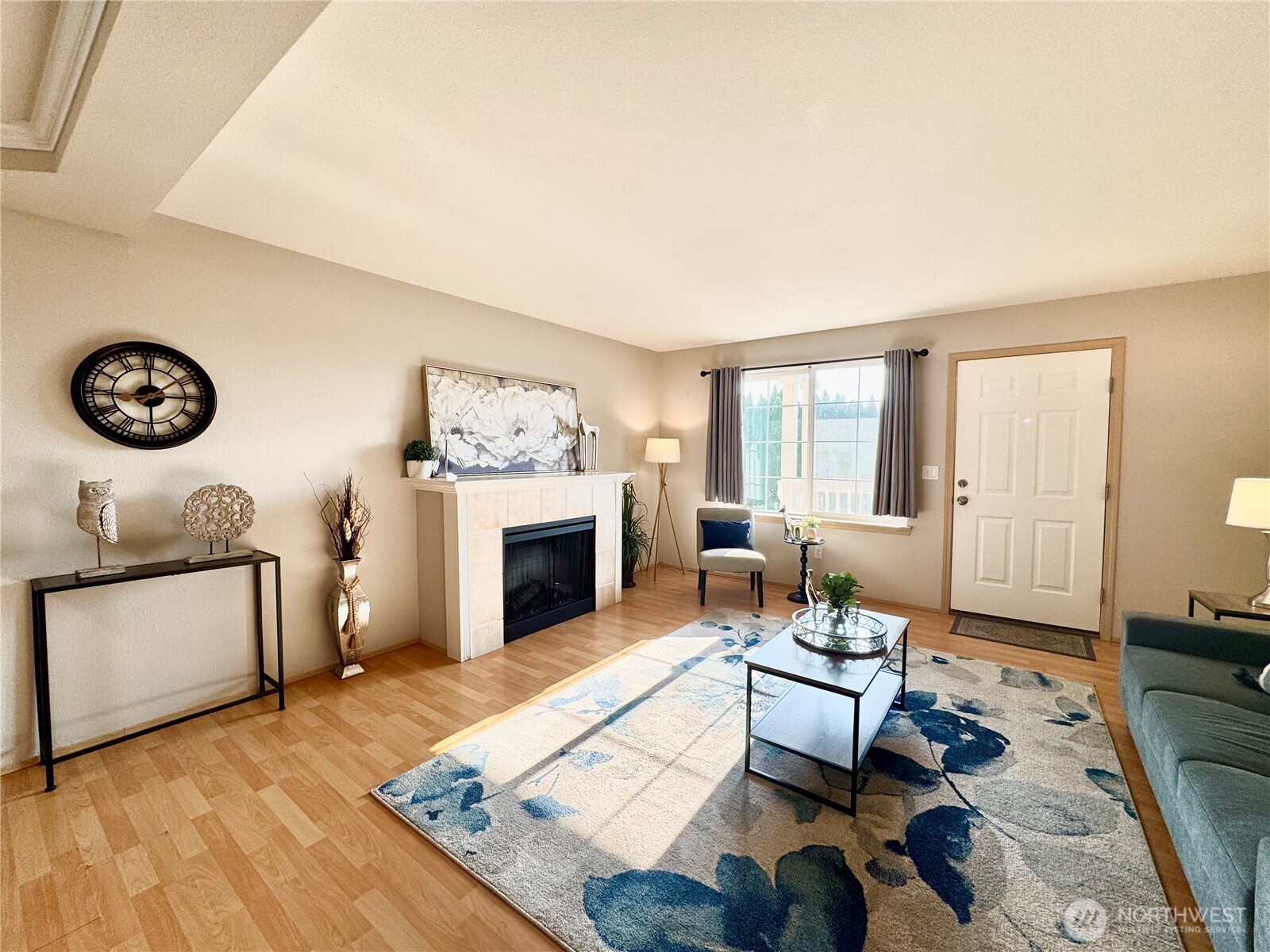 1814 I Street 213 Property Photo 8