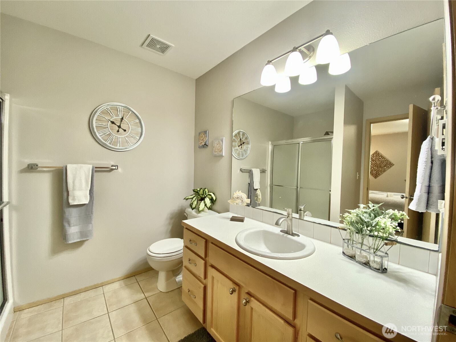1814 I Street 213 Property Photo 16