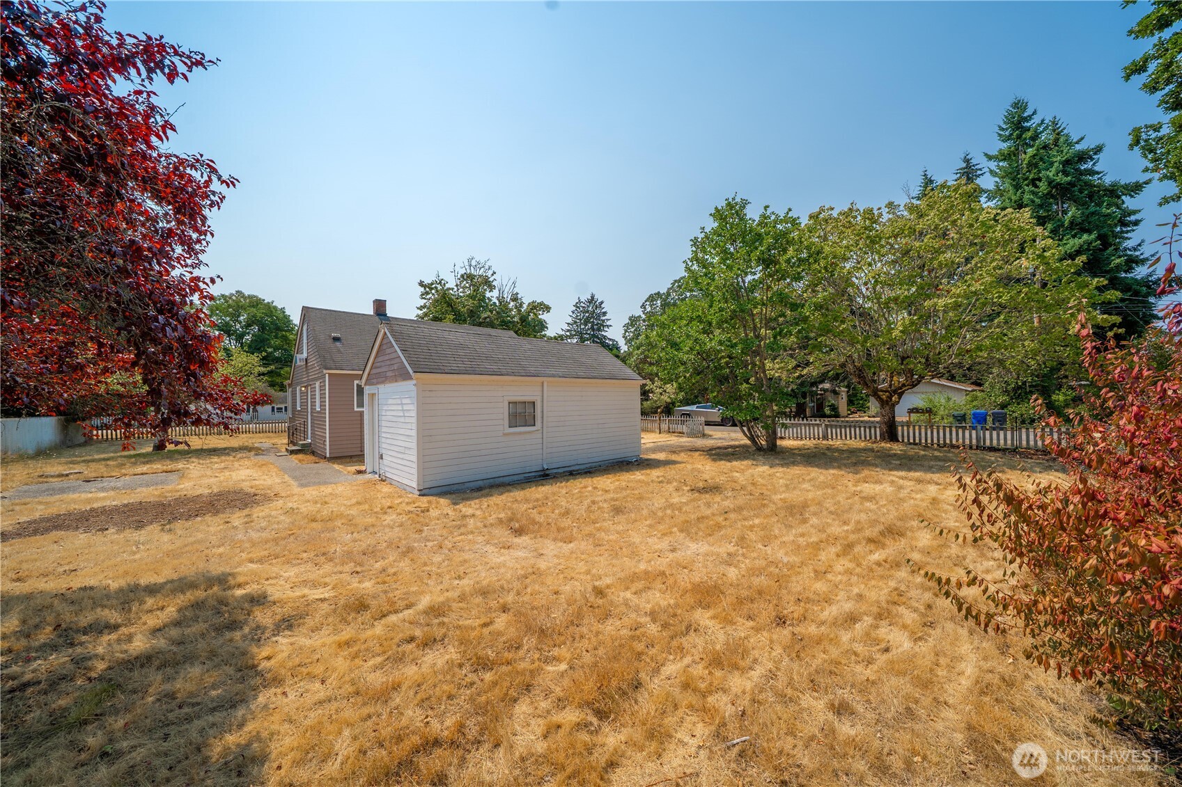 6423 100th Street Property Photo 17