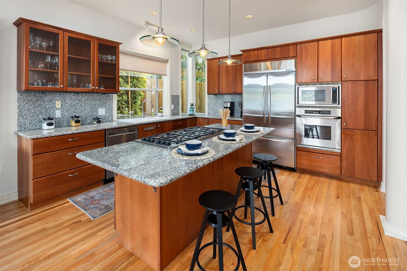 8418 Island Drive Property Photo 10