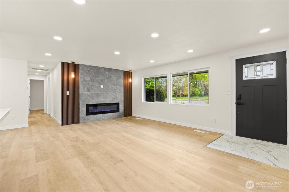 308 E 84 Street Property Photo 18
