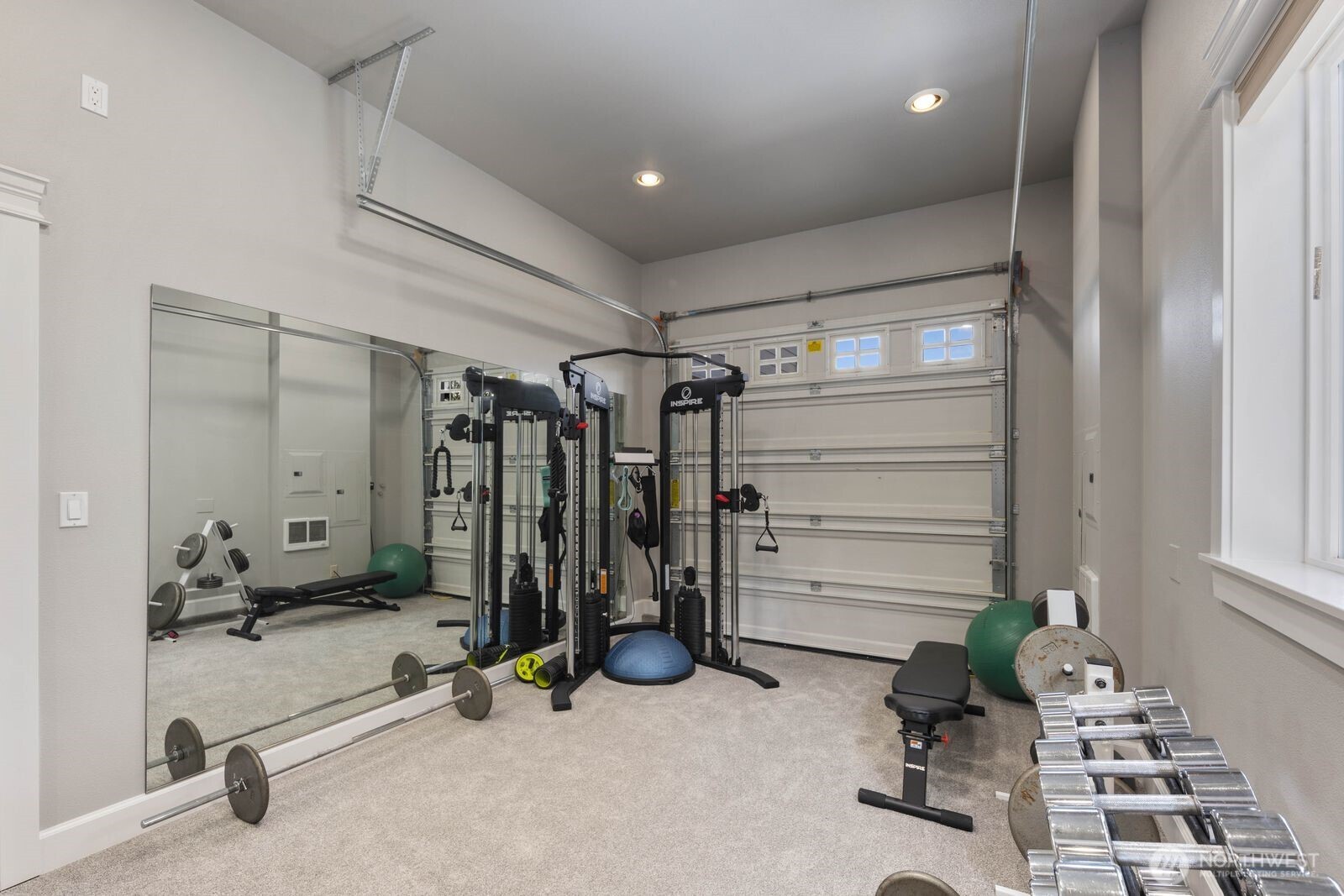 897 Spaulding Circle Property Photo 32