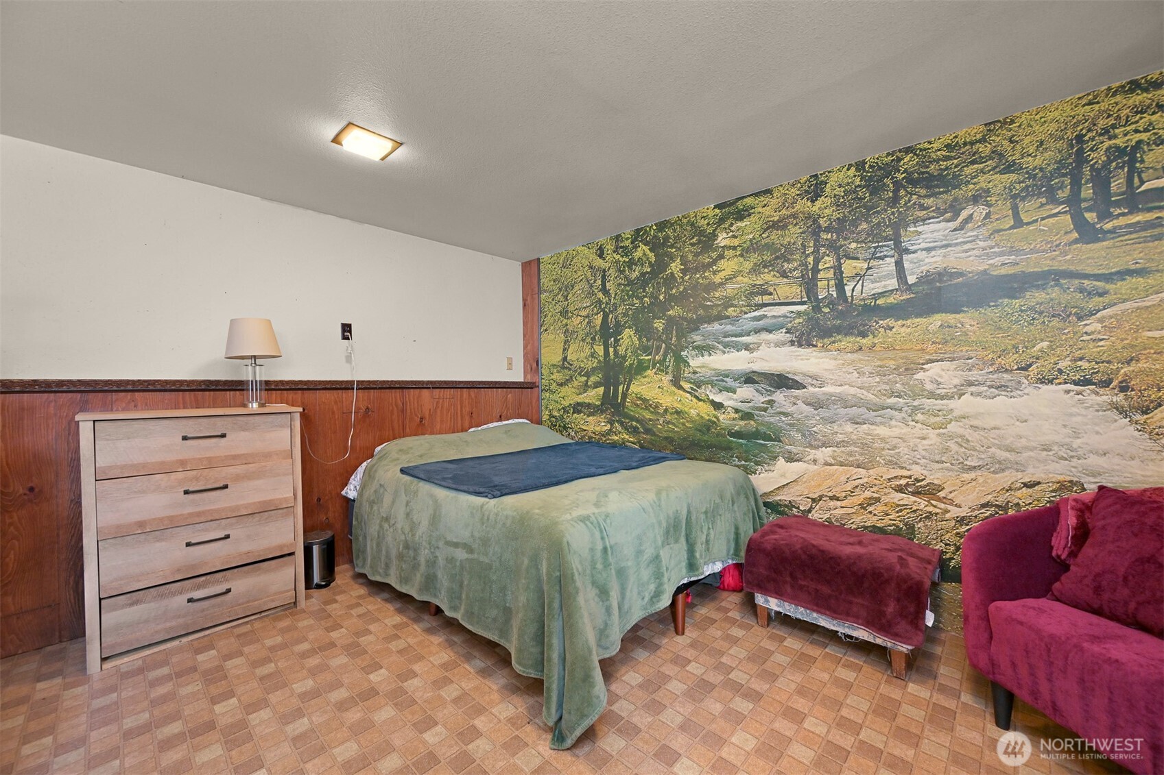 371 Lakeside Drive Property Photo 18
