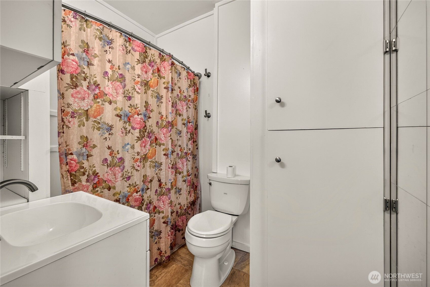 209 Fuller Street Property Photo 18