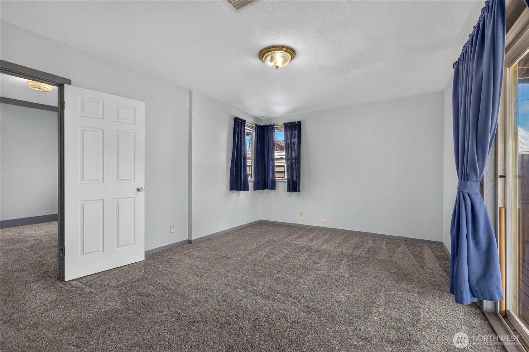 209 Fuller Street Property Photo 20