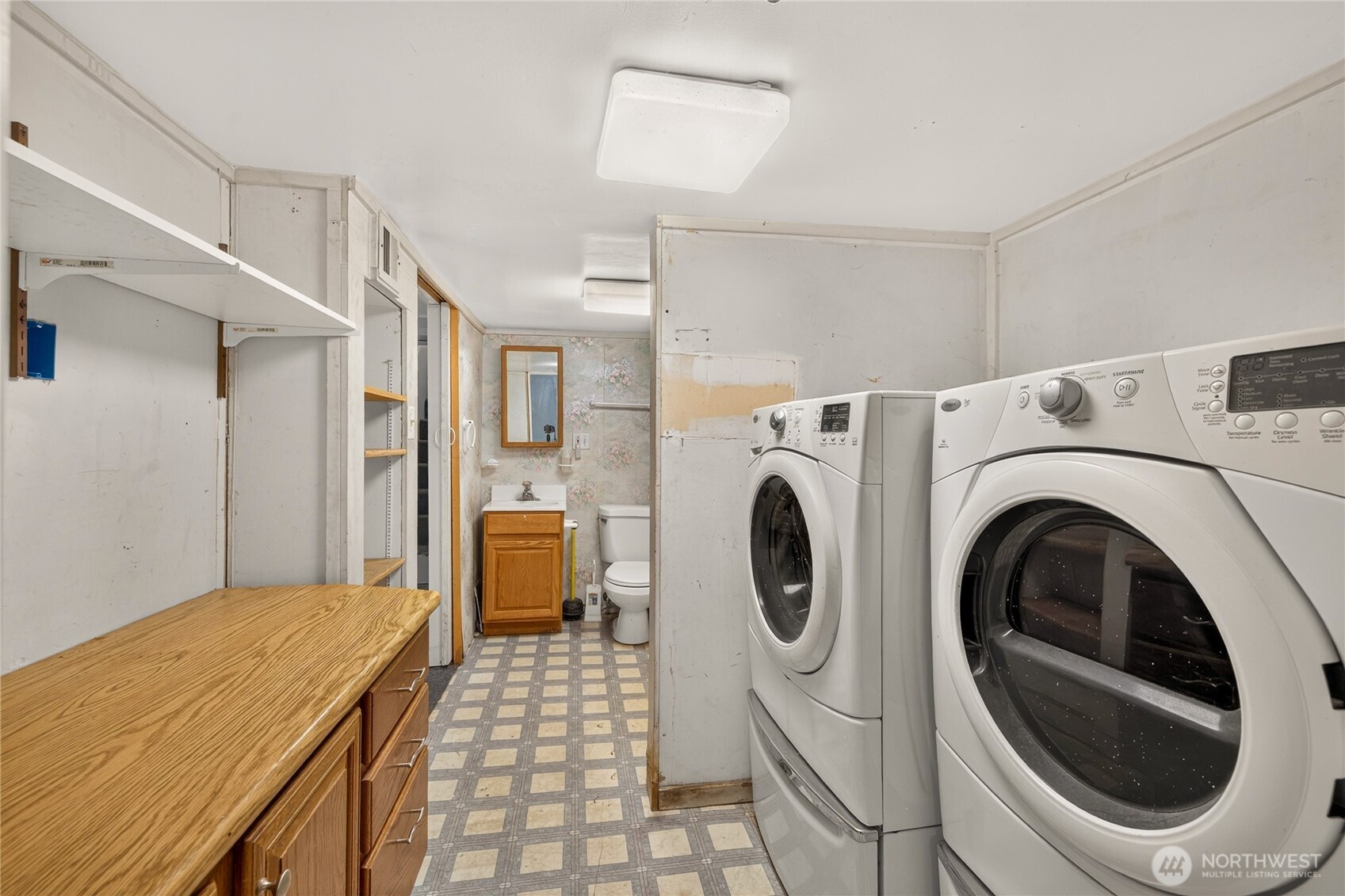 209 Fuller Street Property Photo 28