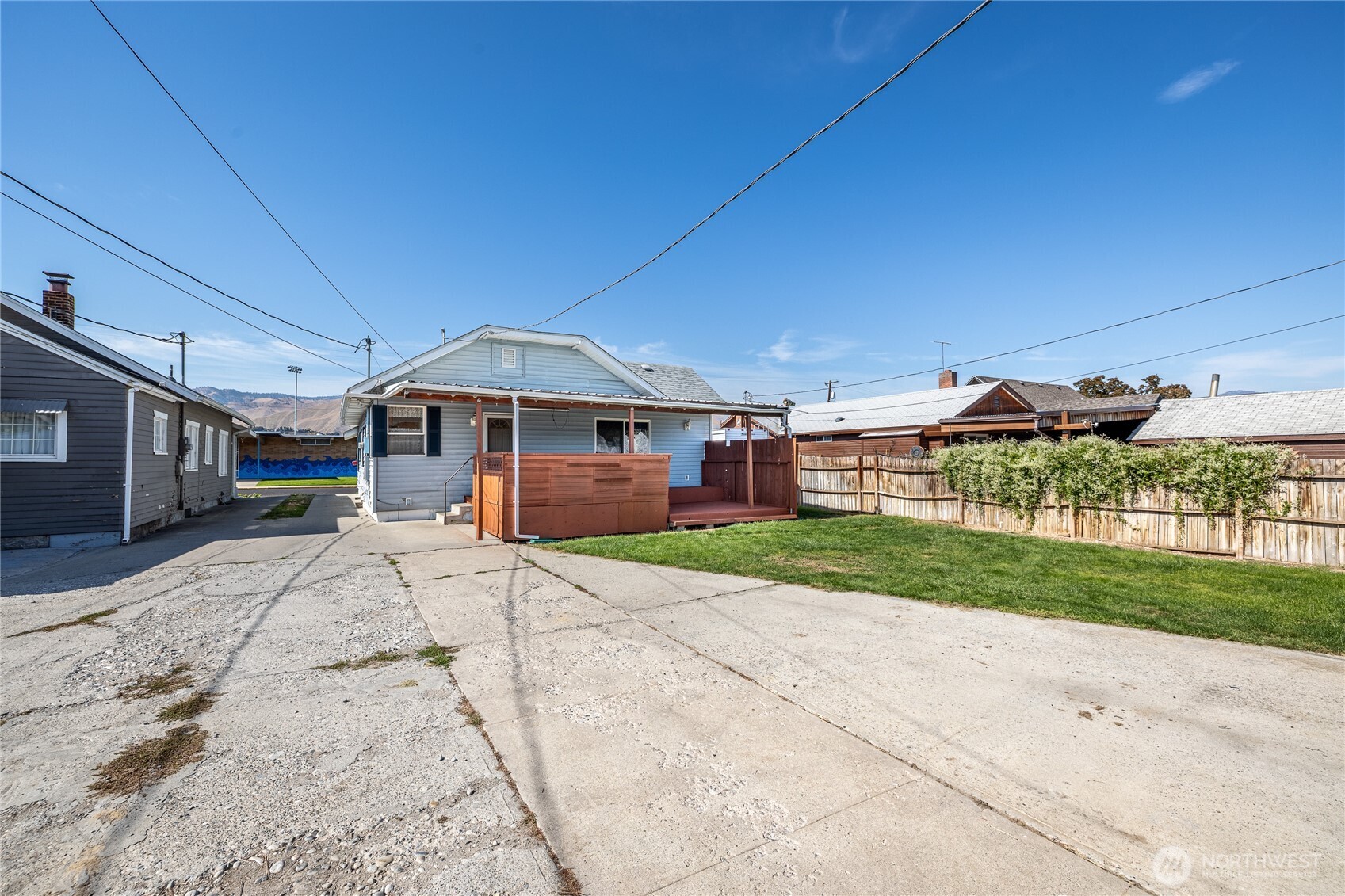 209 Fuller Street Property Photo 33
