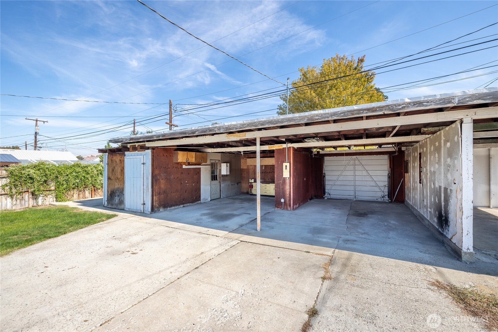 209 Fuller Street Property Photo 34