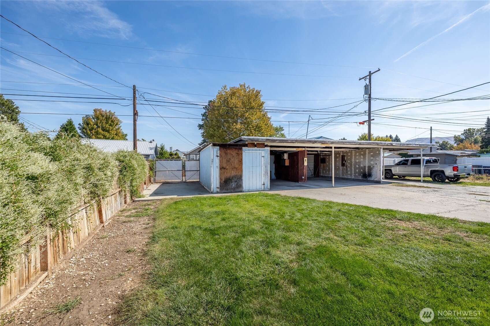209 Fuller Street Property Photo 37