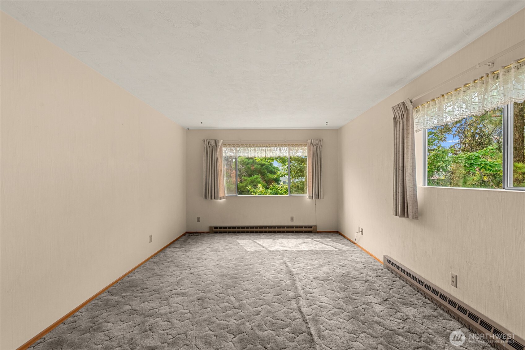 111 Whitman Street 2d Property Photo 11