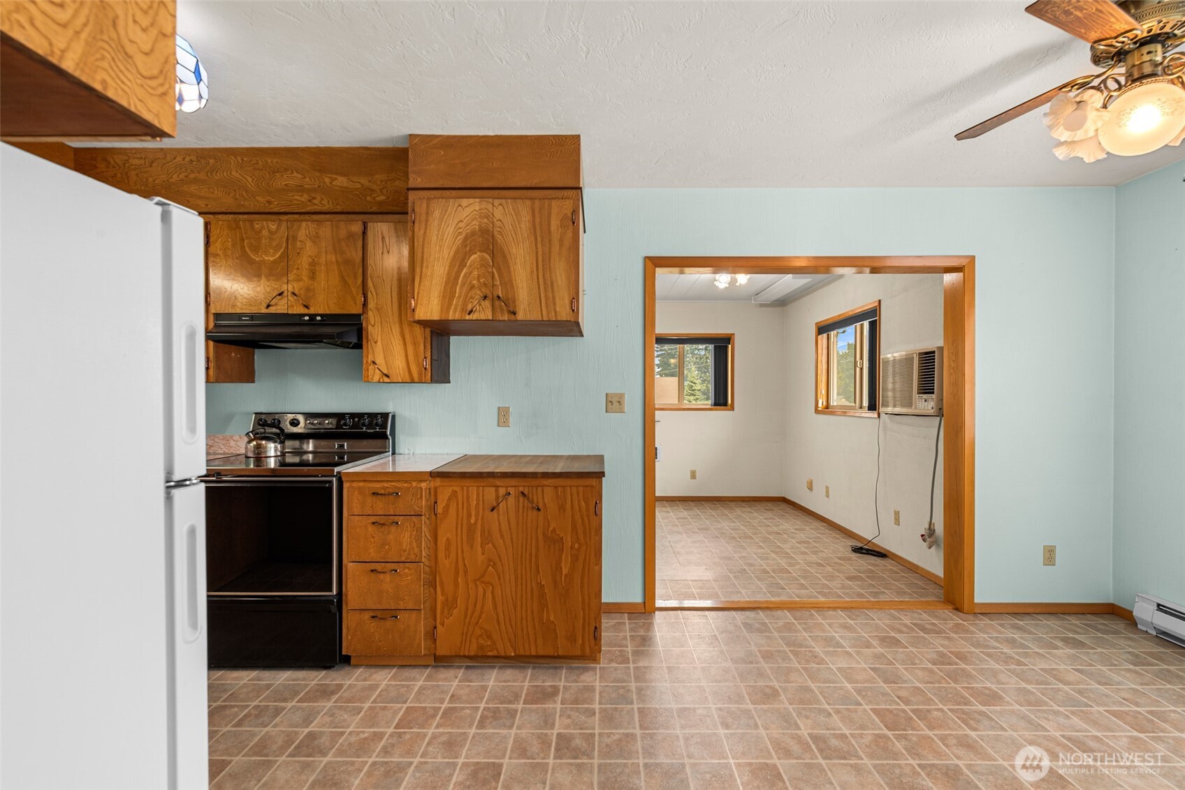 111 Whitman Street 2d Property Photo 15
