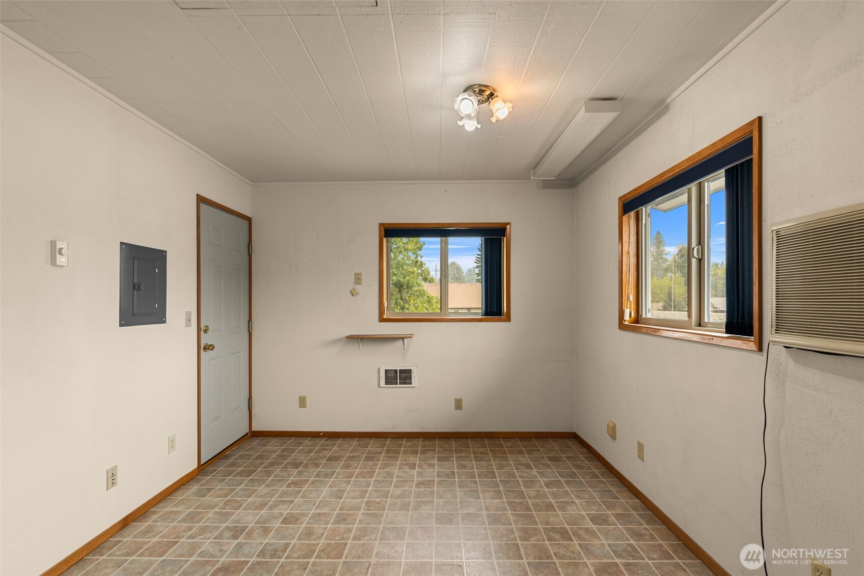 111 Whitman Street 2d Property Photo 19
