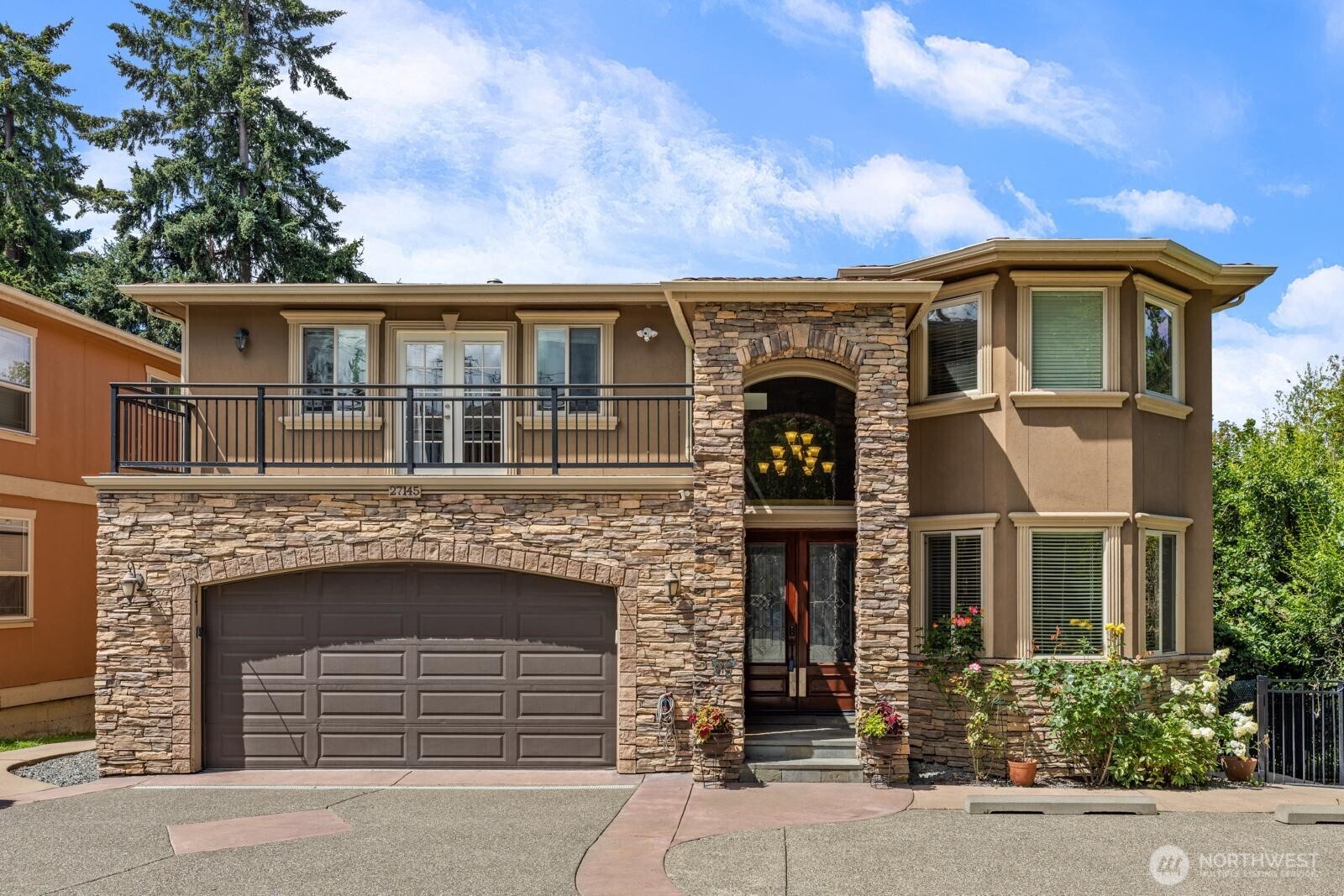 27145 11th Place Property Photo 1