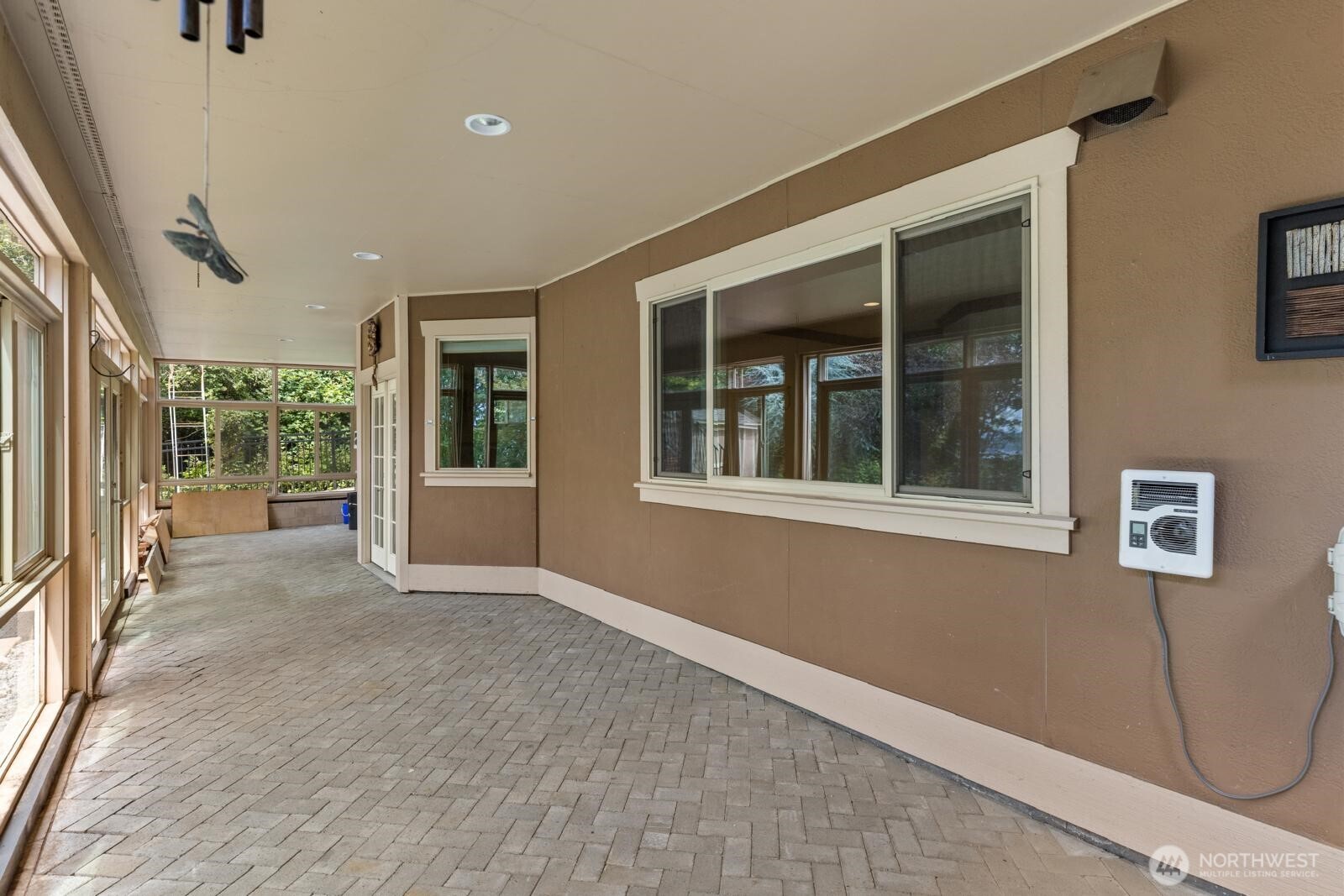 27145 11th Place Property Photo 10