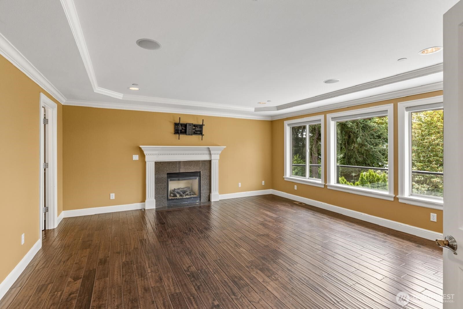 27145 11th Place Property Photo 16