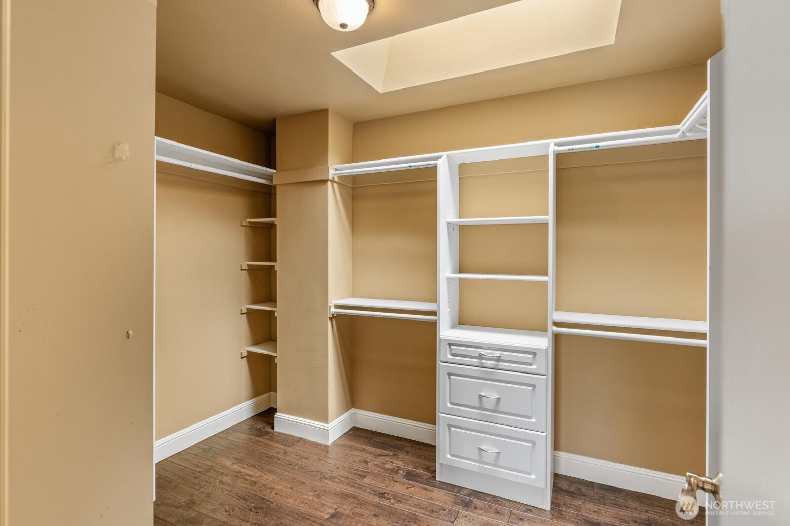 27145 11th Place Property Photo 20
