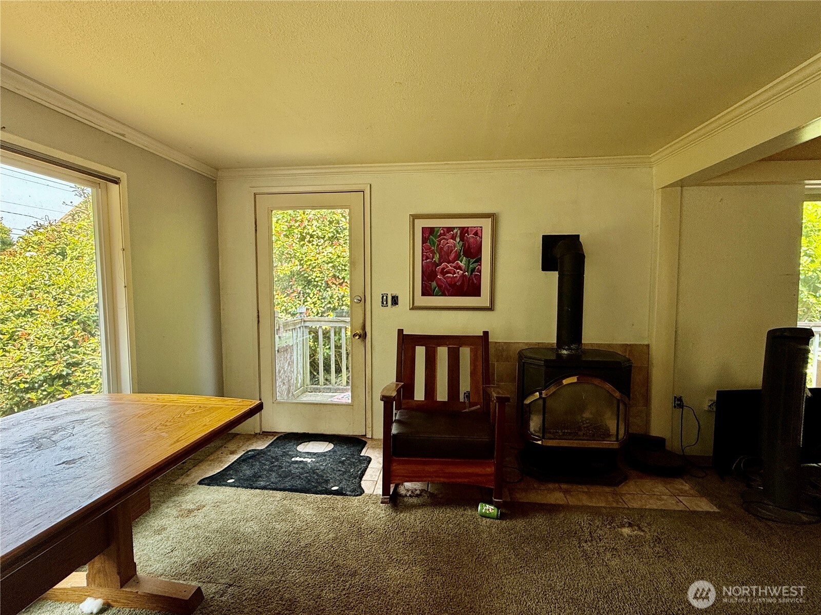 3719 Commercial Avenue Property Photo 7