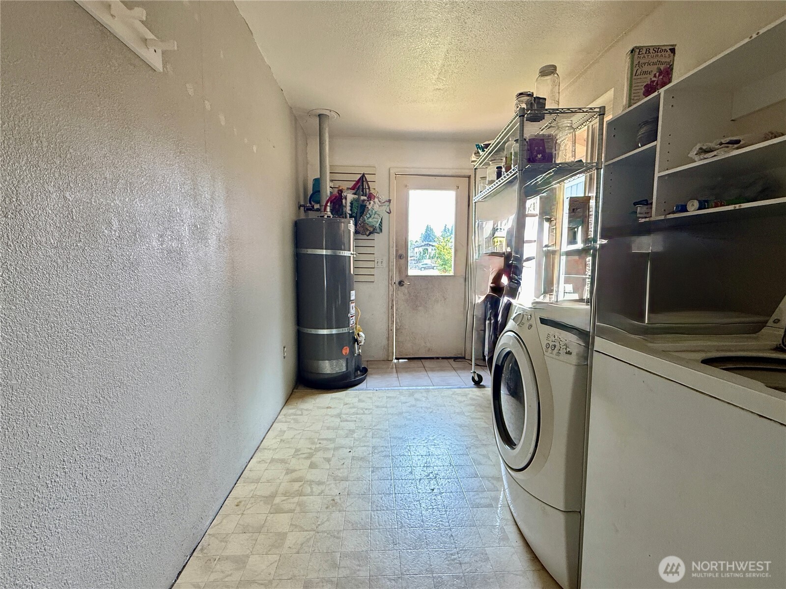 3719 Commercial Avenue Property Photo 15