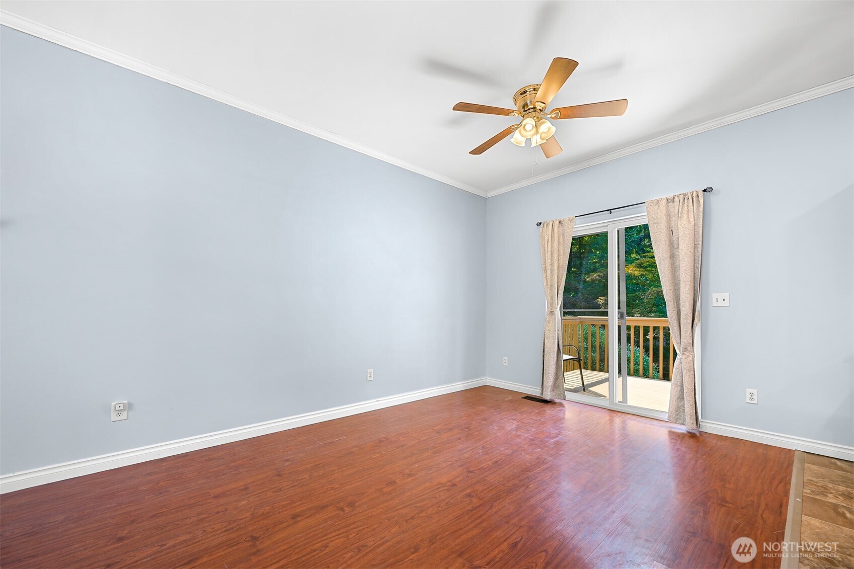 2261 Fall Valley Lane Property Photo 6