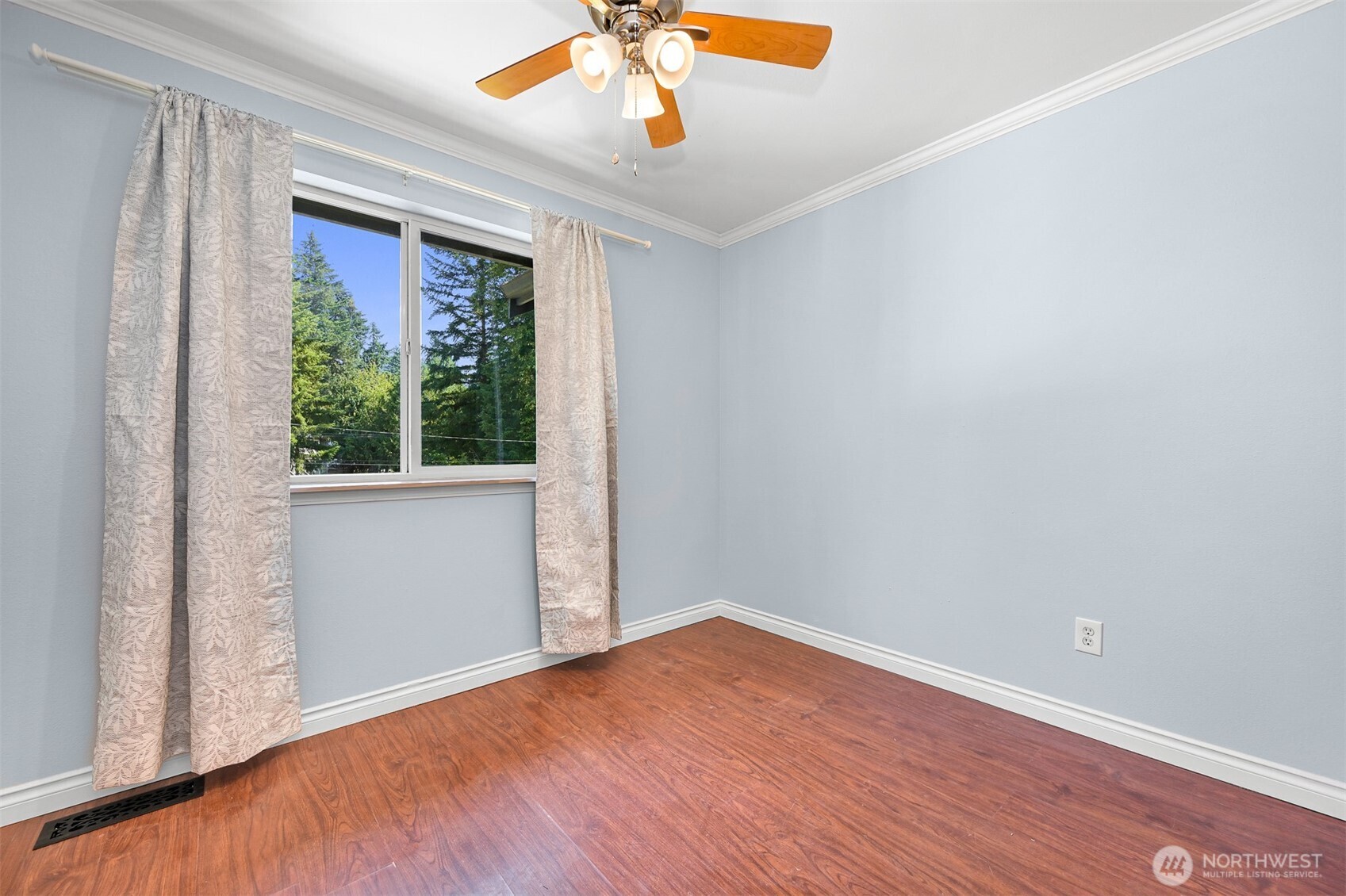 2261 Fall Valley Lane Property Photo 24