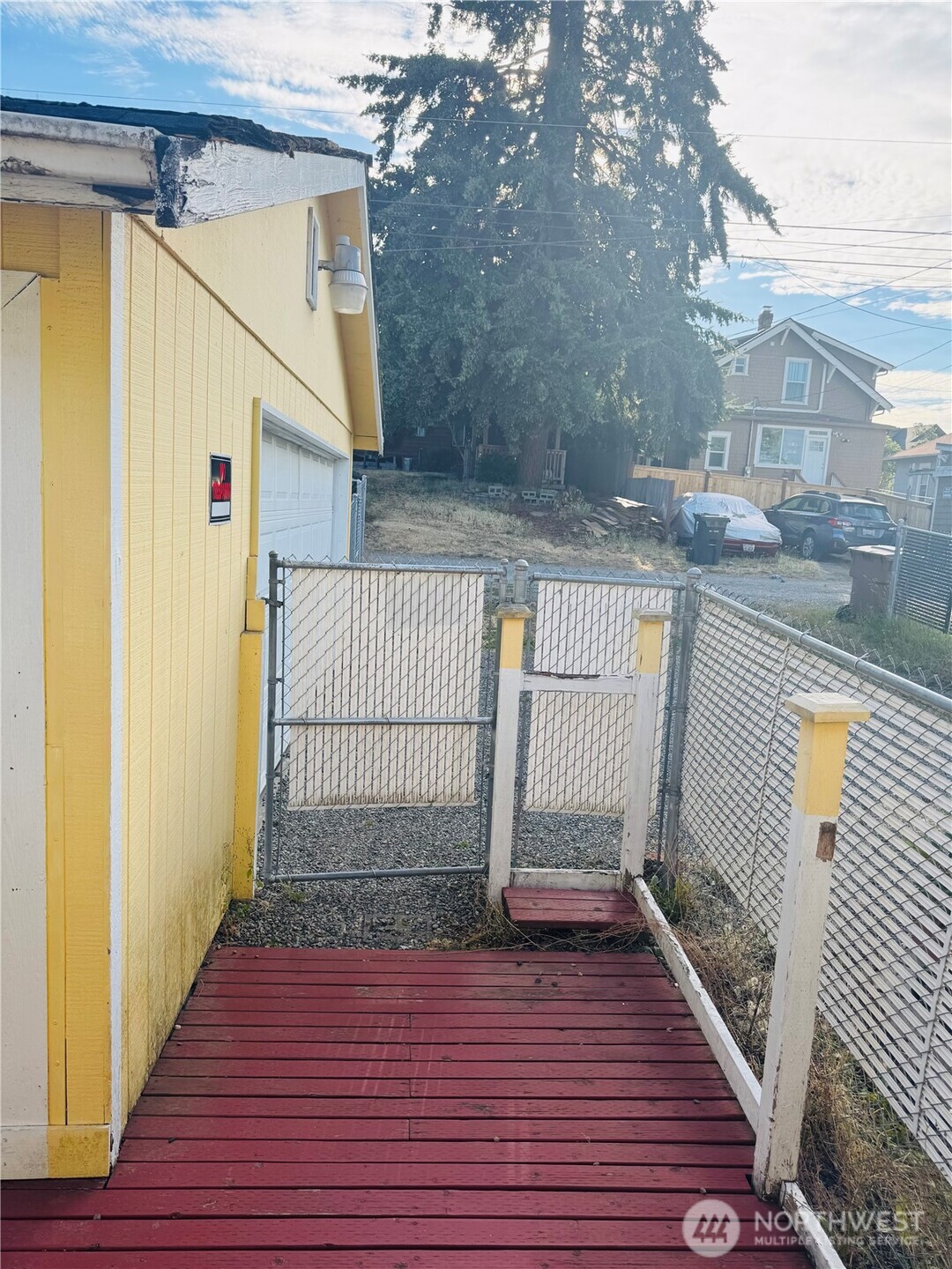 3724 E J Street Property Photo 6