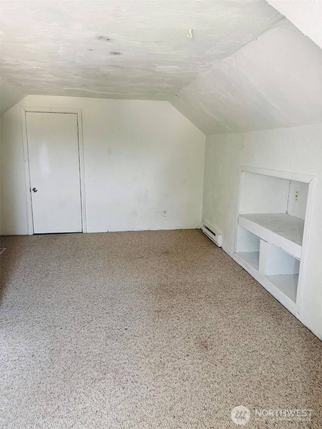 3724 E J Street Property Photo 16