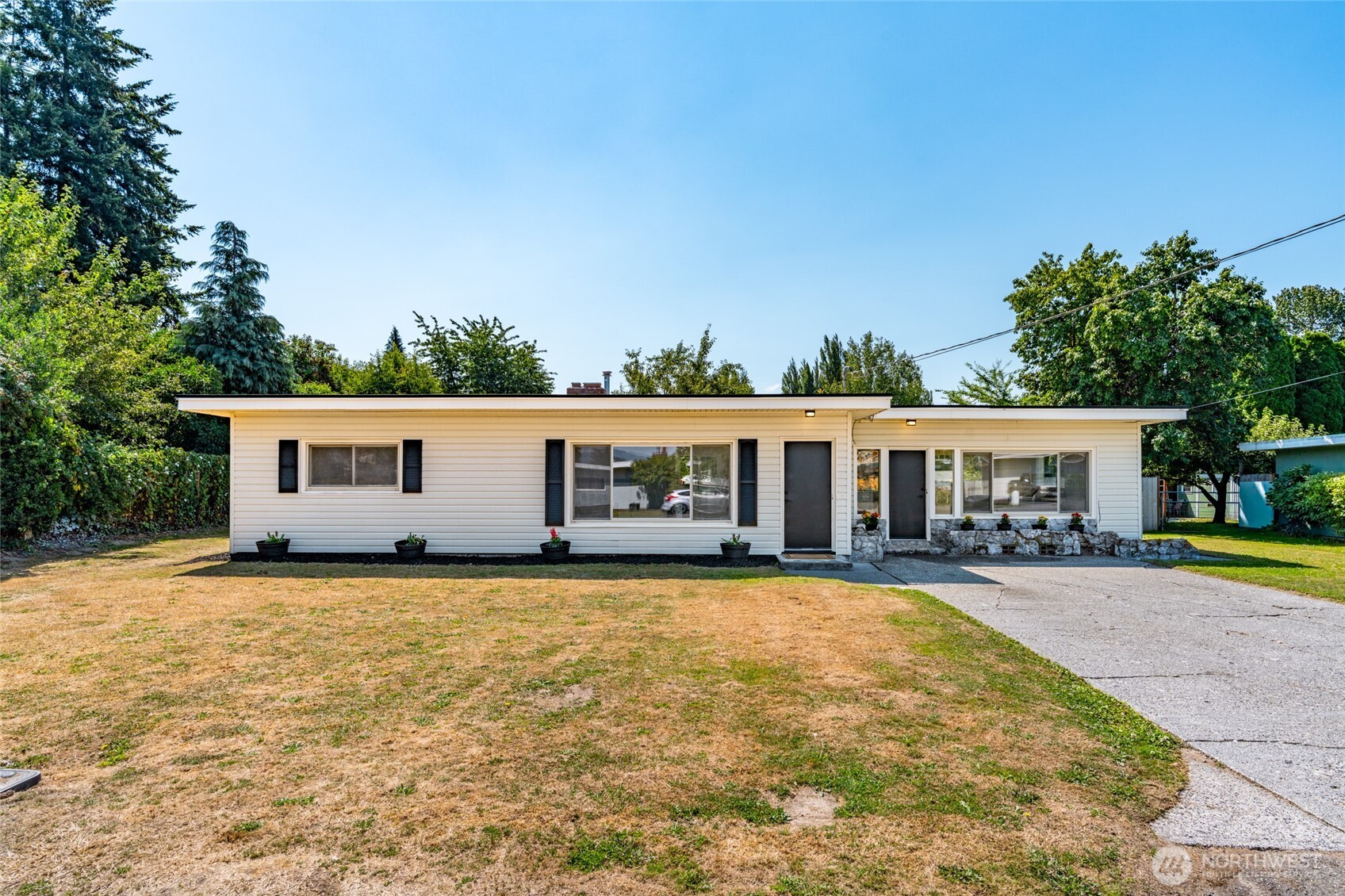 20820 W Jordan Road Property Photo 1