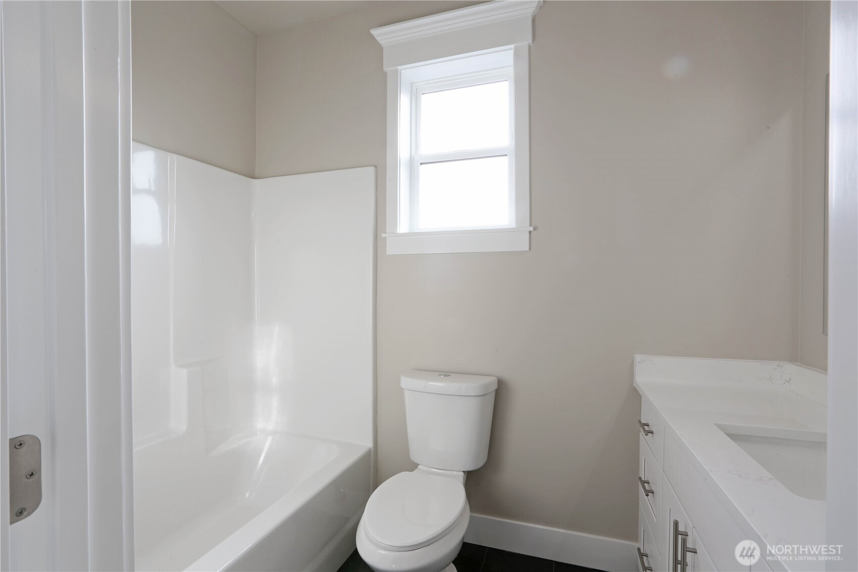 3706 W 3rd Street Property Photo 28