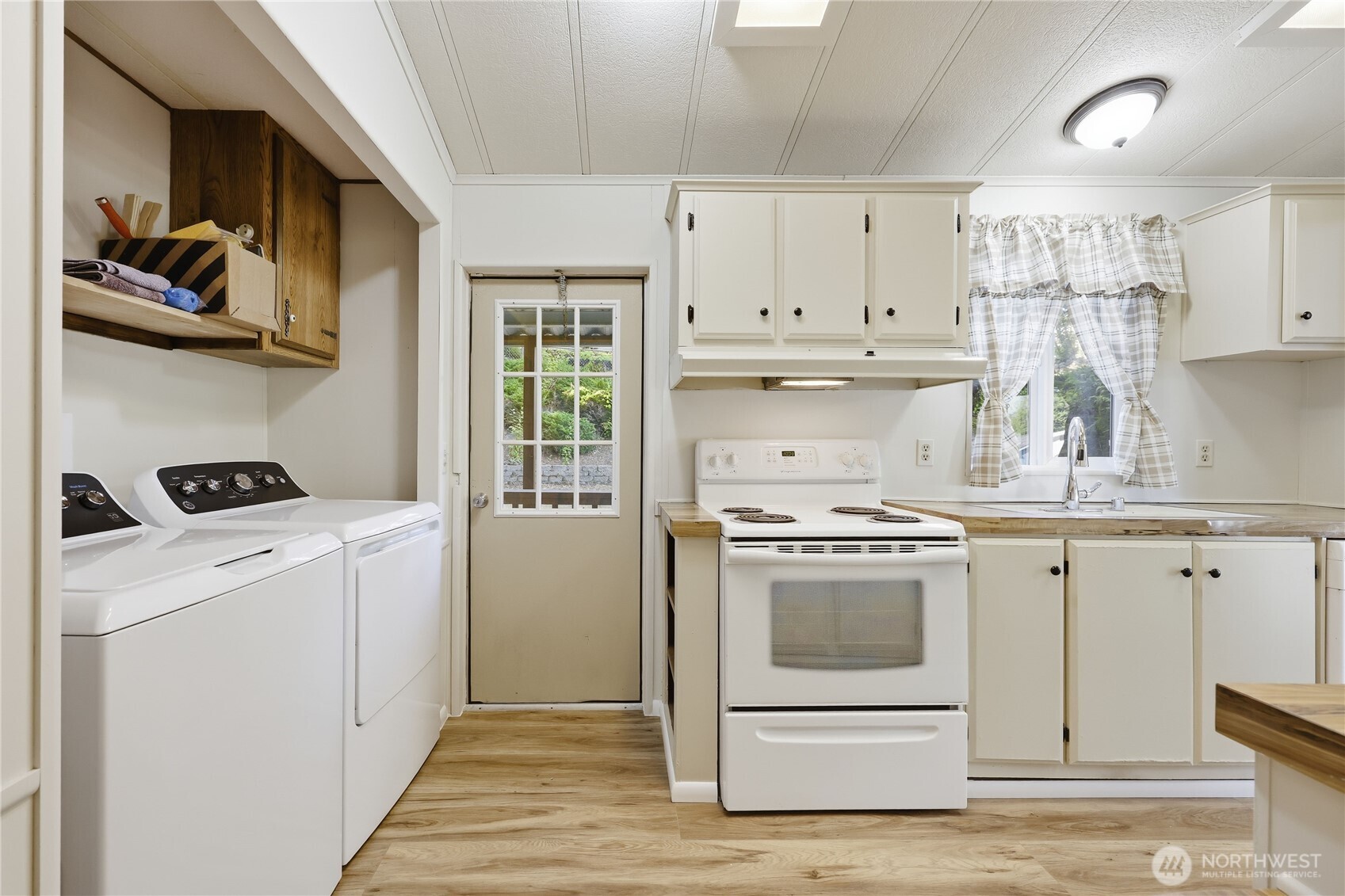 600 Lincoln Road 9 Property Photo 8