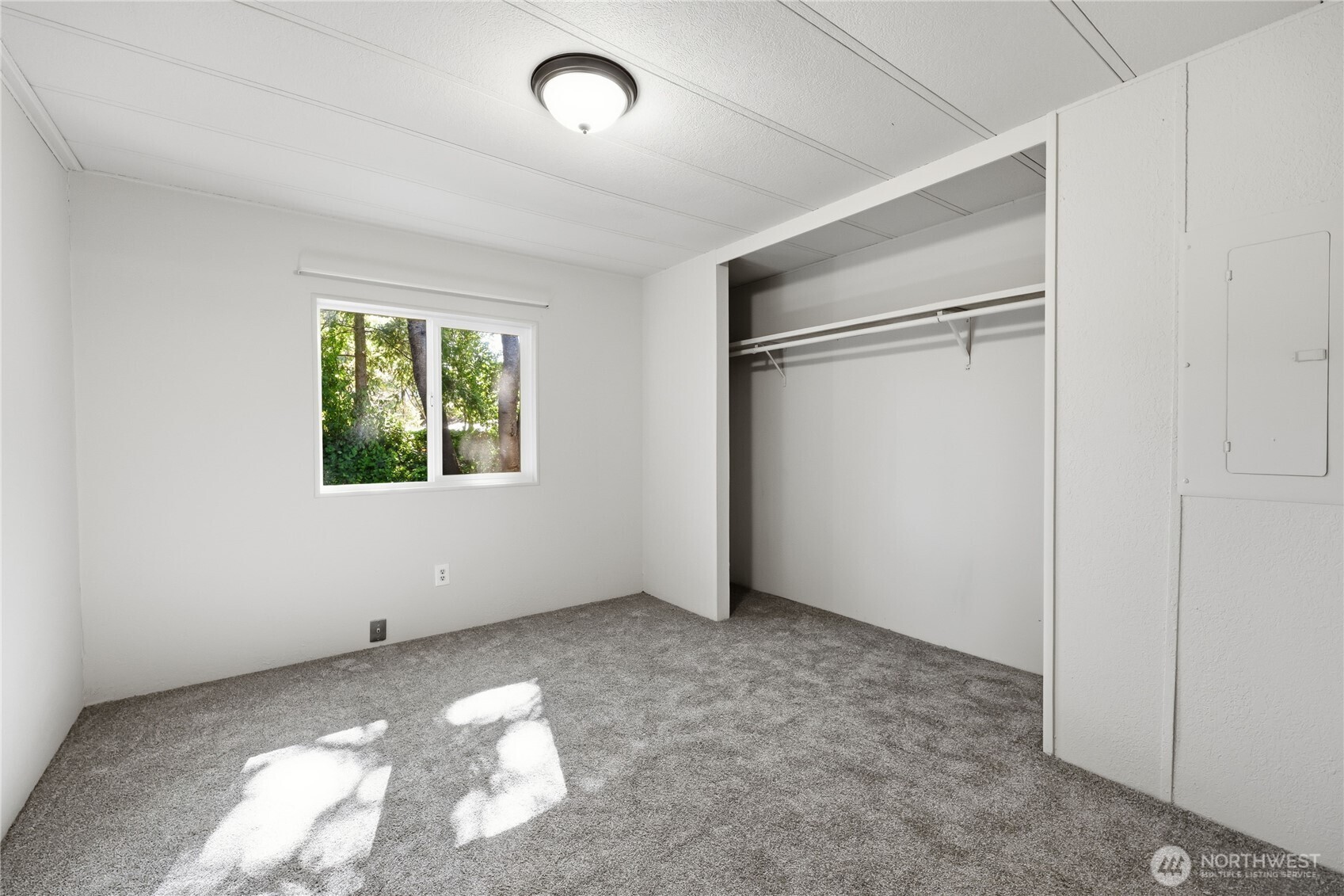 600 Lincoln Road 9 Property Photo 12