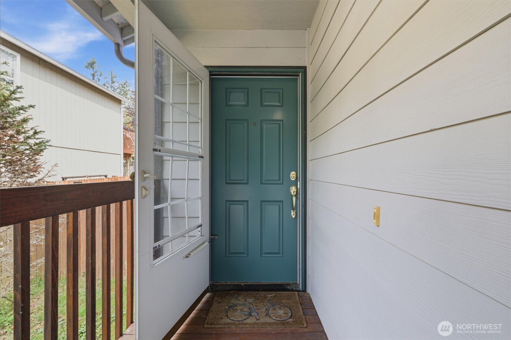 1625 112th Avenue Property Photo 4