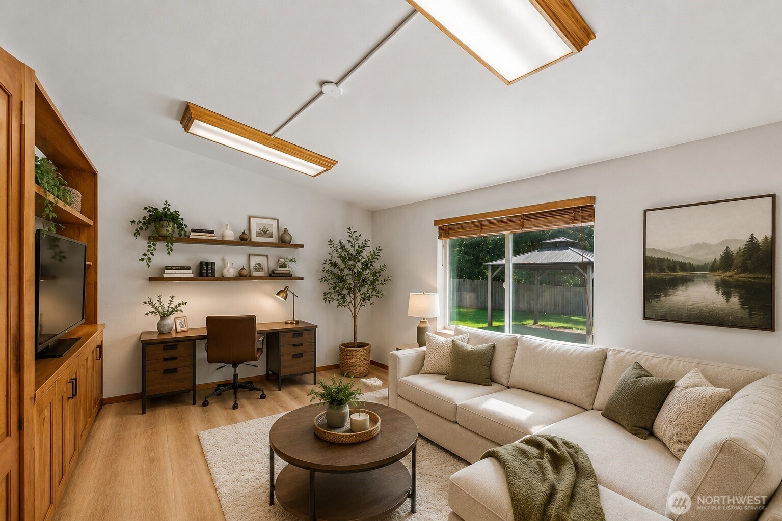 511 E Gills Cove Drive Property Photo 11