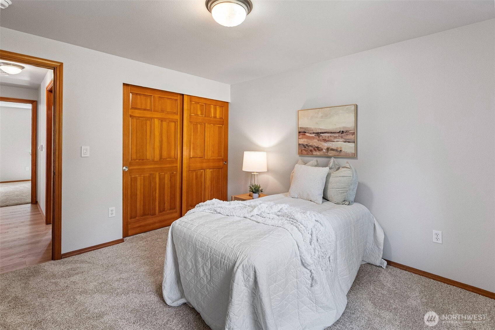 511 E Gills Cove Drive Property Photo 19
