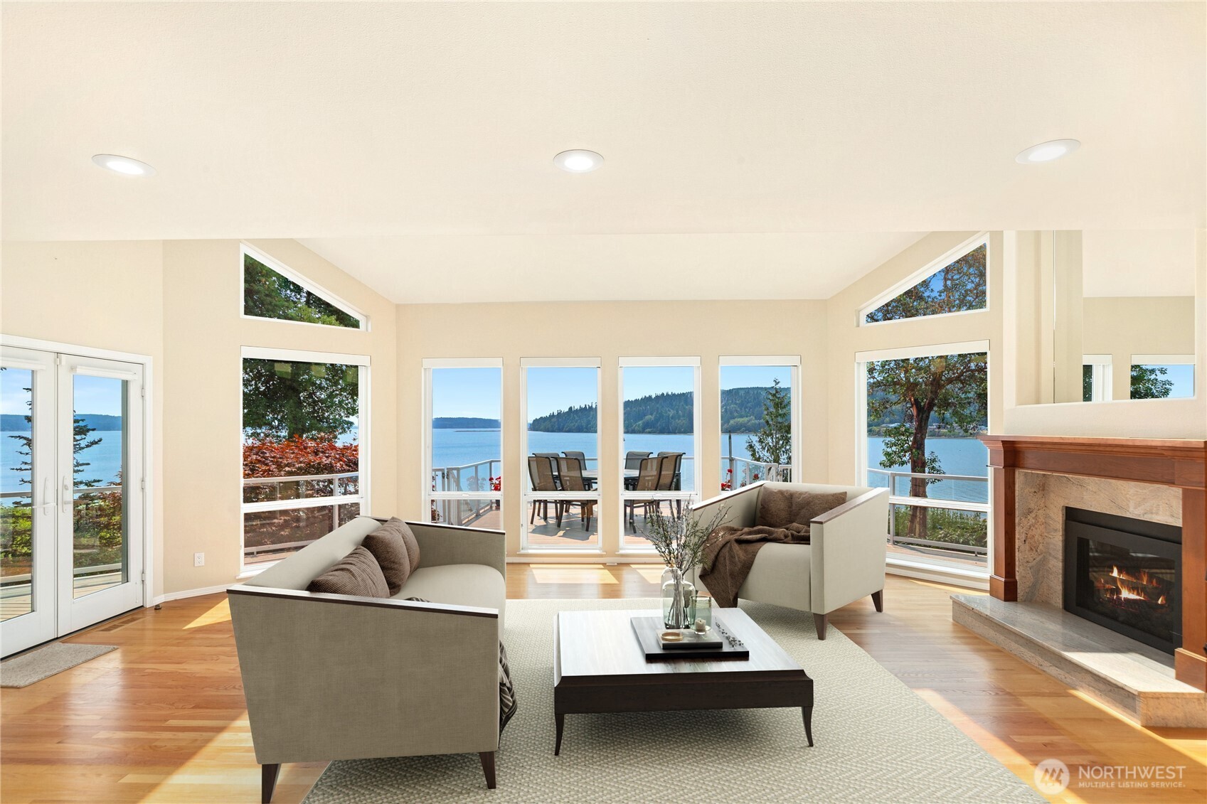 100 Shine Road Property Photo 8