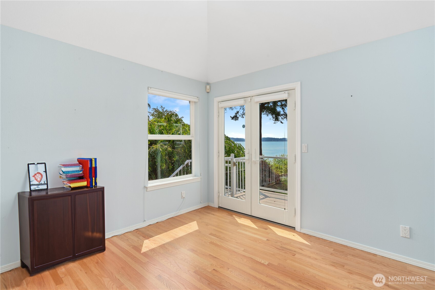 100 Shine Road Property Photo 16