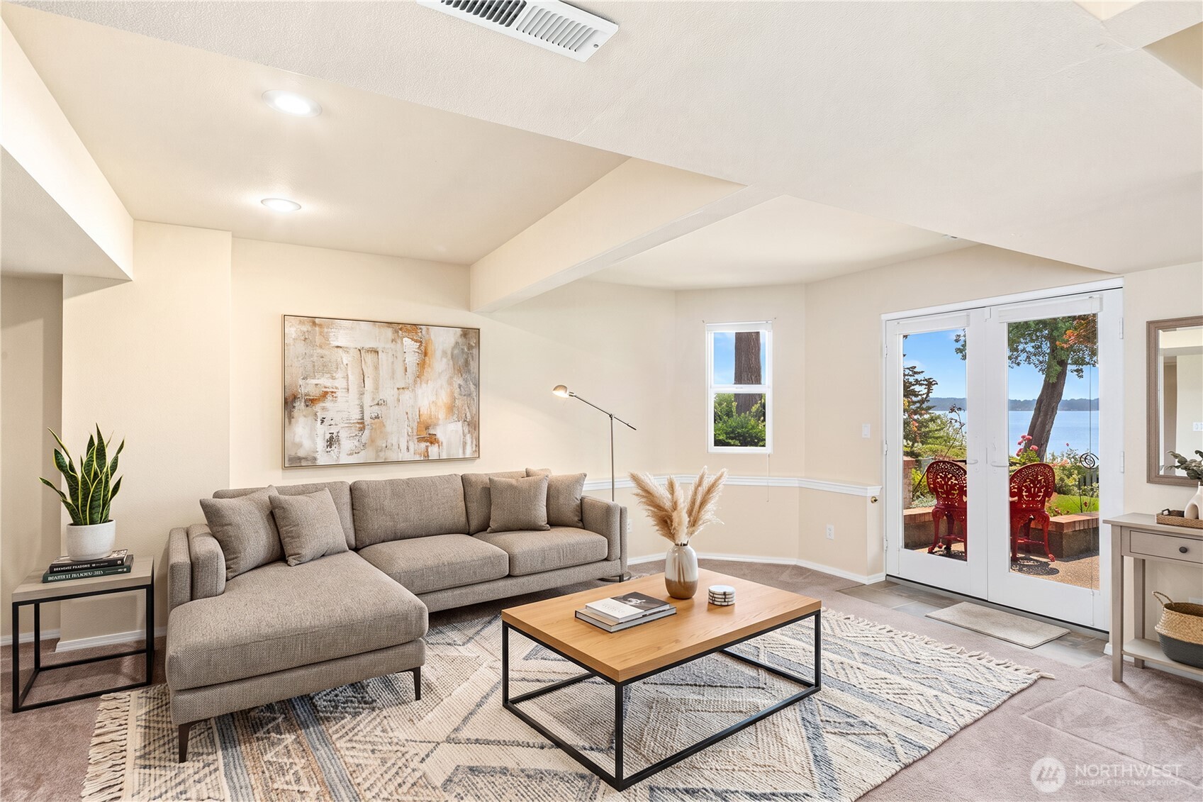 100 Shine Road Property Photo 26
