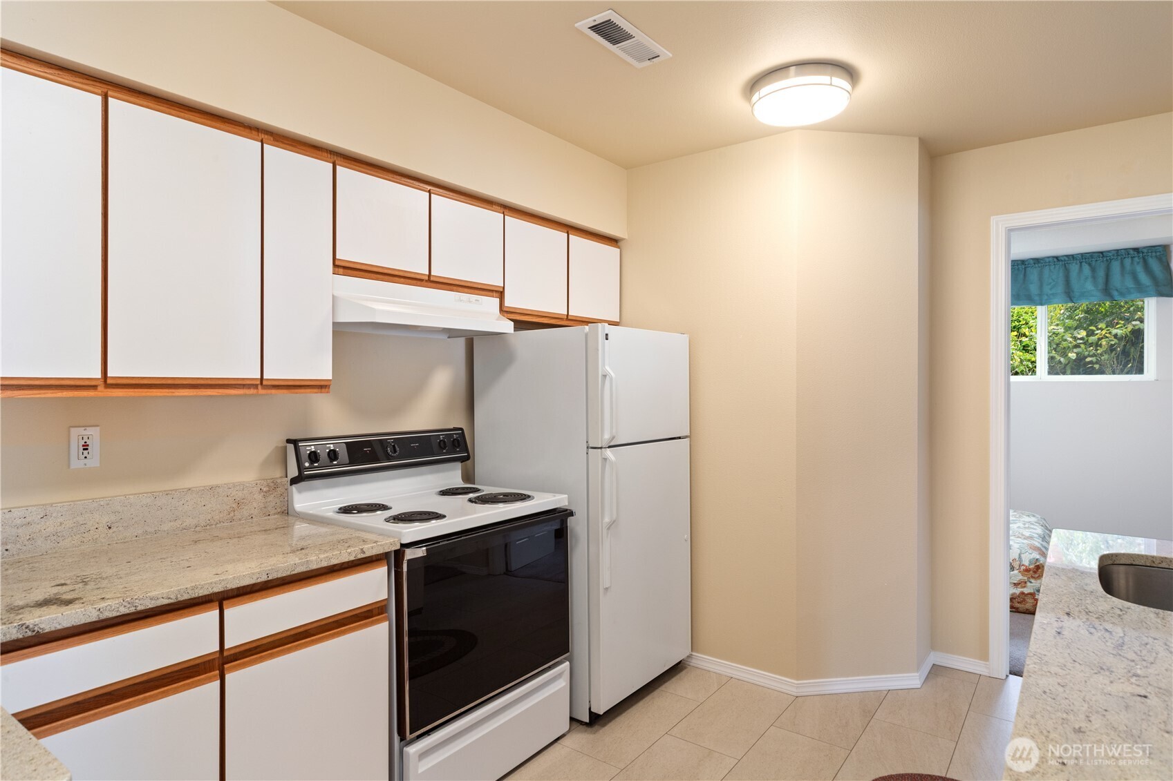 100 Shine Road Property Photo 32
