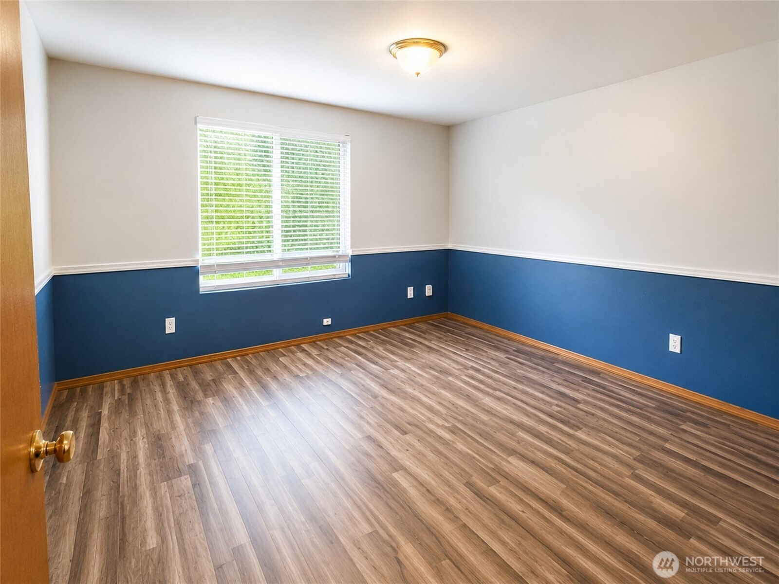 1671 Dickinson Avenue Property Photo 13