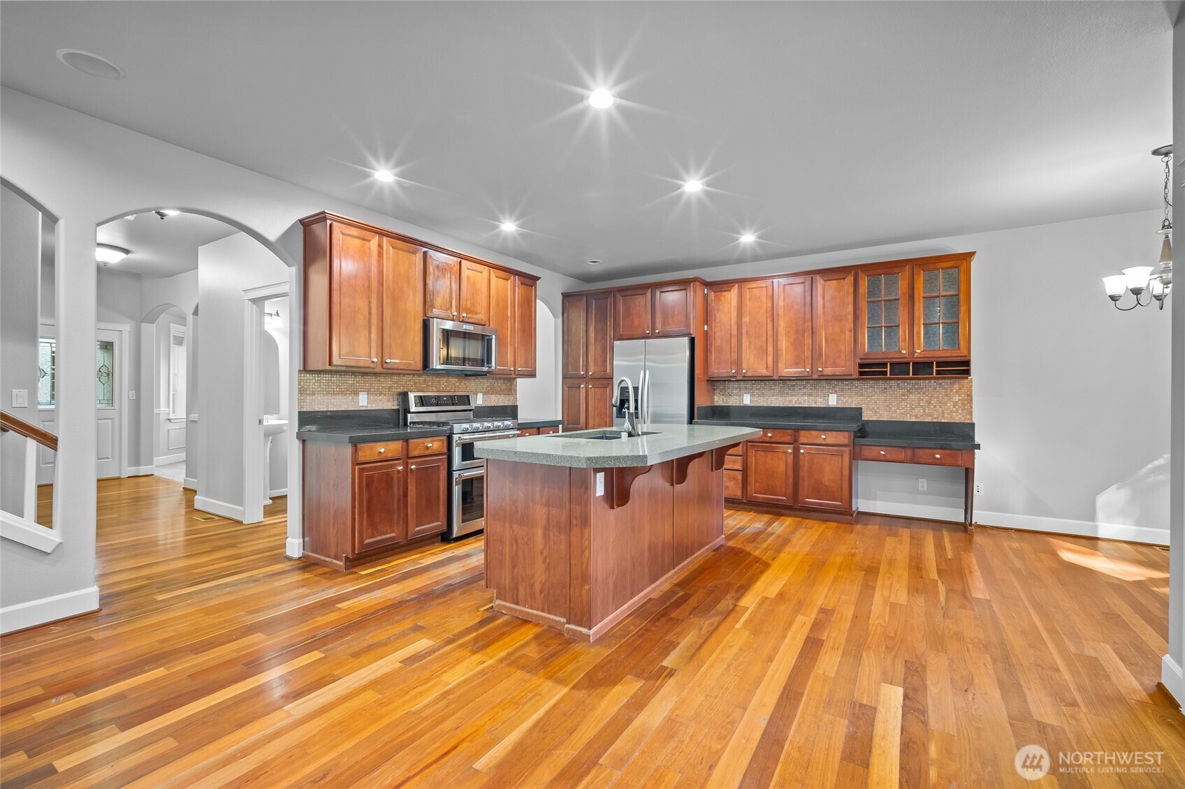 13816 12th Drive Property Photo 8