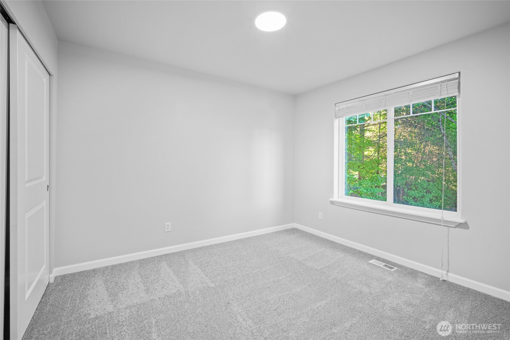 13816 12th Drive Property Photo 21
