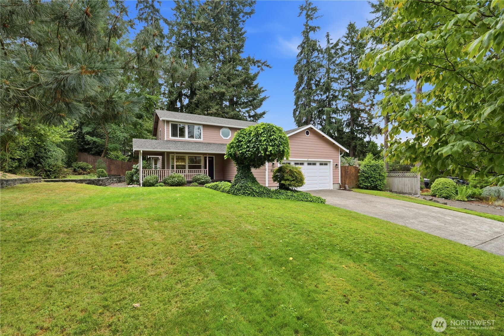 528 Seahawk Street Property Photo 1